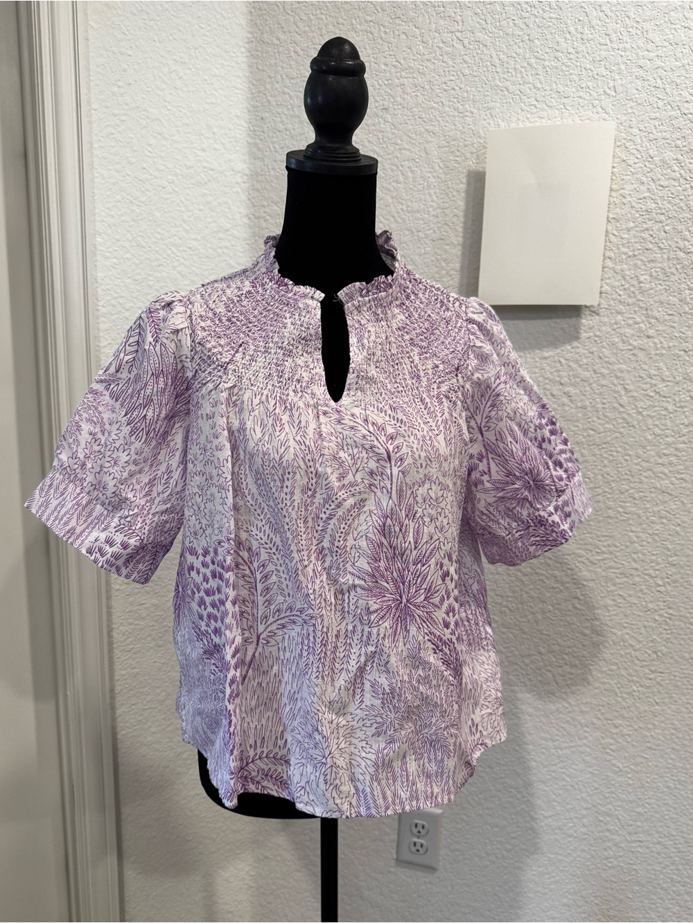 Talbots Lavender & White Floral Smocked Yoke Blouse size Petite L